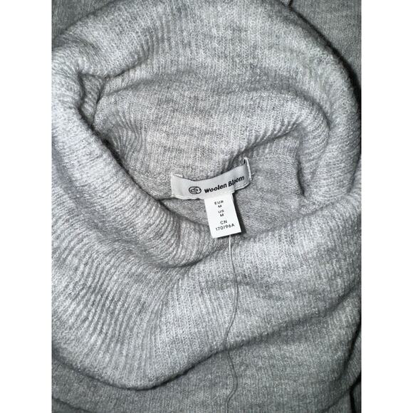 NEW WOOLEN BLOOM GRAY COWL TURTLENECK LONG SLEEVE SWEATER WOMENS SZ MEDIUM - Picture 5 of 5